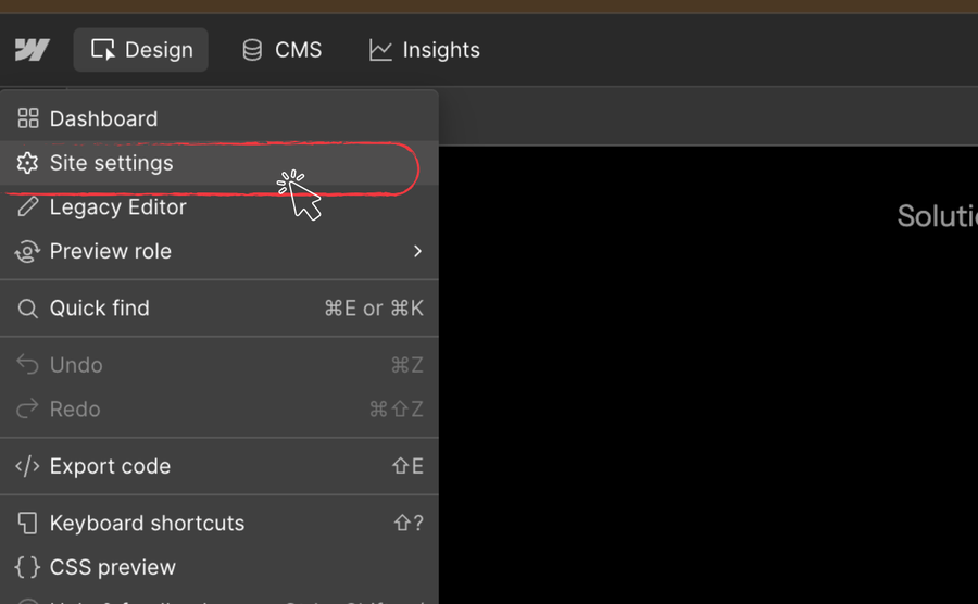 Das W-Menü des Webflow Designers mit hervorgehobenem Site settings